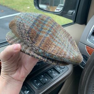 Men’s Derby Hat.  Woven I’m the British Isles.  Large